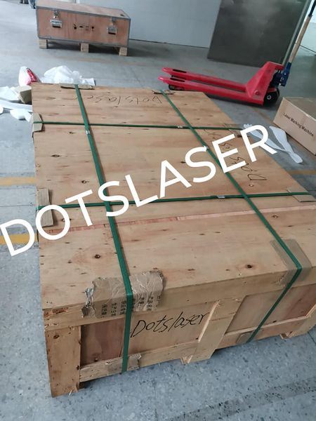 Laser engraving machine 